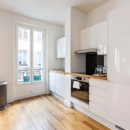 Invalides - Renove - Luxe Apartmán *